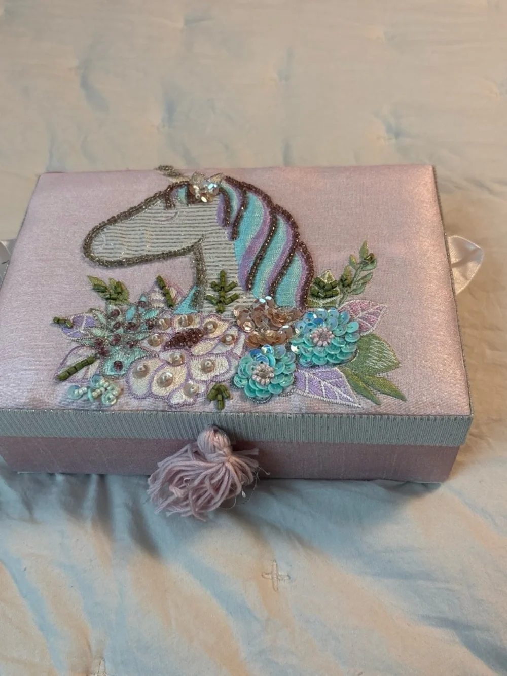 Embroidered Unicorn Jewelry Box in Shimmery Pink